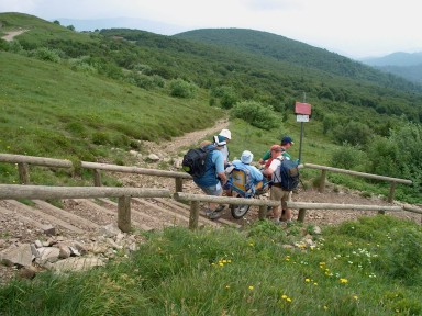 randonnée très sportive, Vosges, 2003 randonnée très sportive avec joëlette, Vosges, 2003