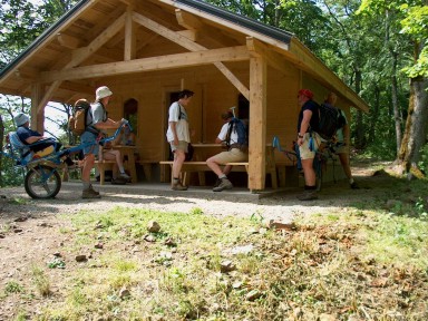 randonnée très sportive, Vosges, 2003 randonnée très sportive avec joëlette, Vosges, 2003