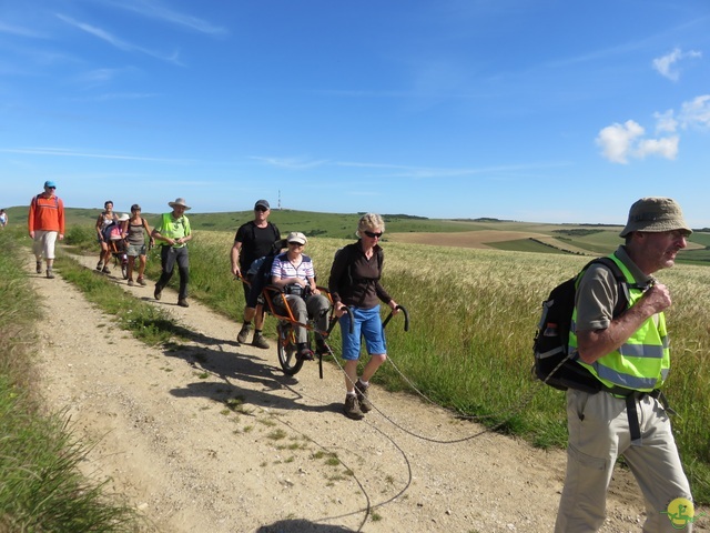 Randonnée joëlettes à Escalles
